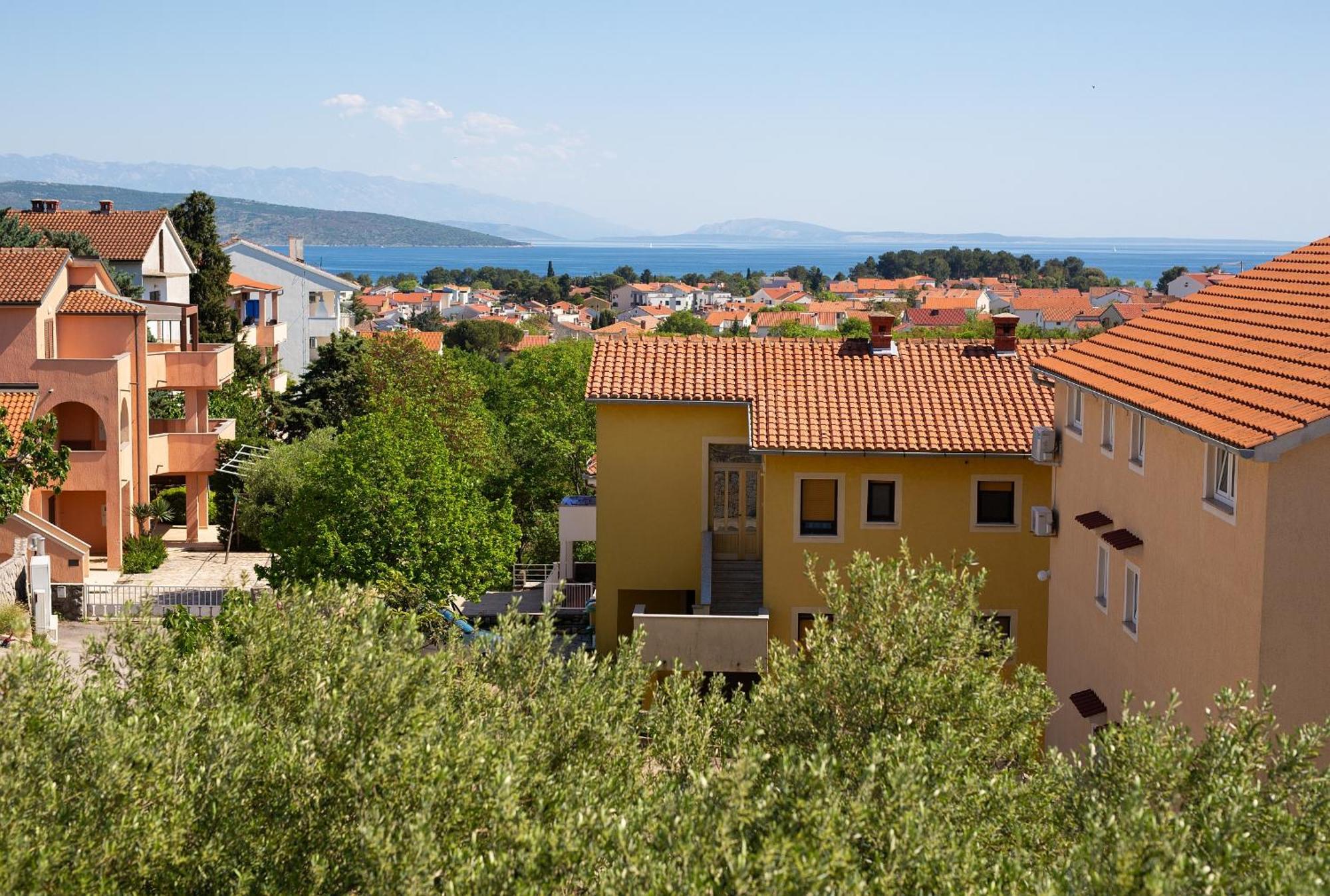 Apartment Lela Krk Town Exteriér fotografie